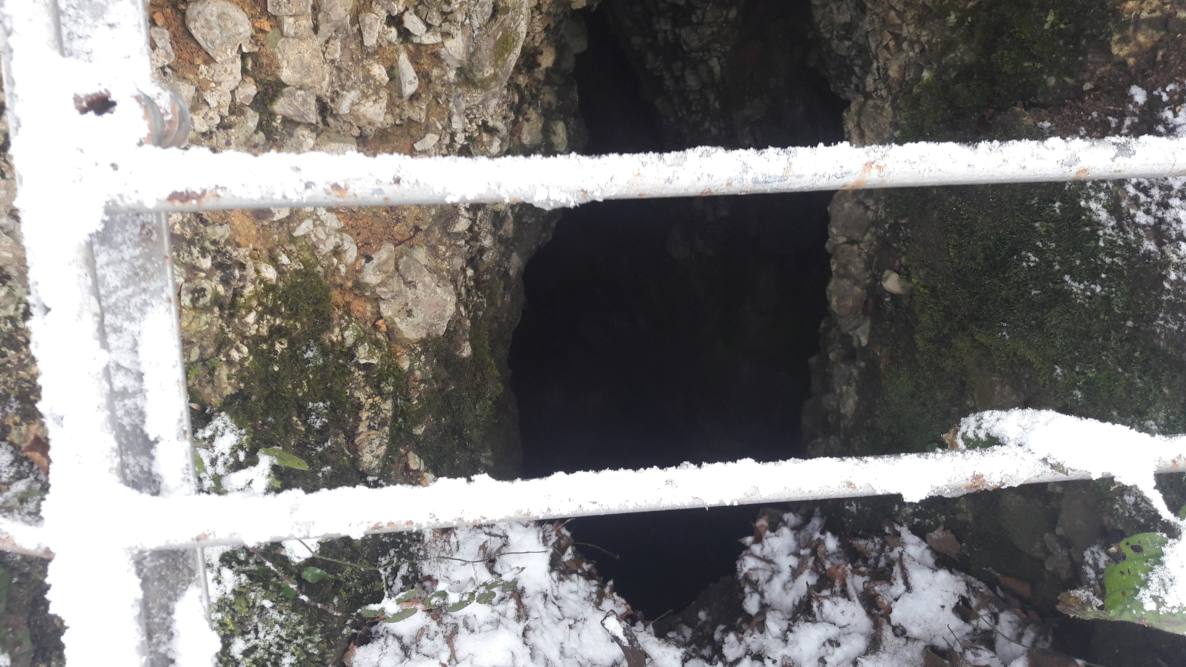 Avenul din Drumul Comarnicului - Image 4